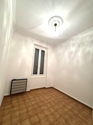  Appartement � louer 4 pi�ces 64 m� Marseille