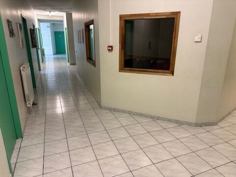   Location / Local Commercial - 300 m² 