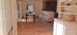  Maison à louer 5 pièces 230 m²