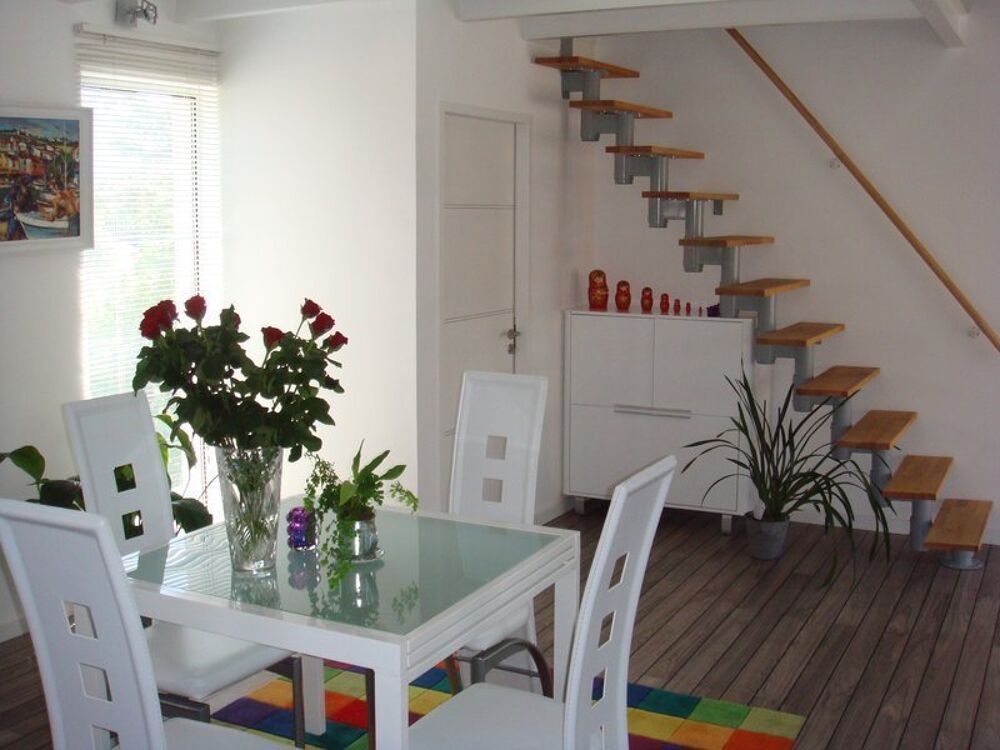 location Appartement - 3 pièce(s) - 100 m² Aubagne (13400)