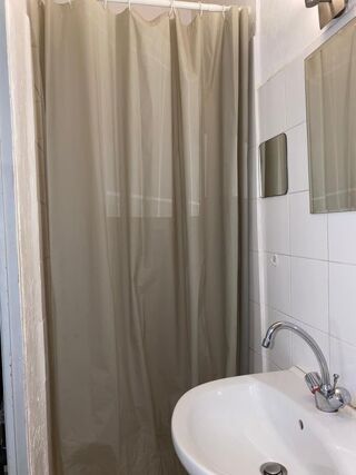  Appartement à louer 1 pièce 16 m²