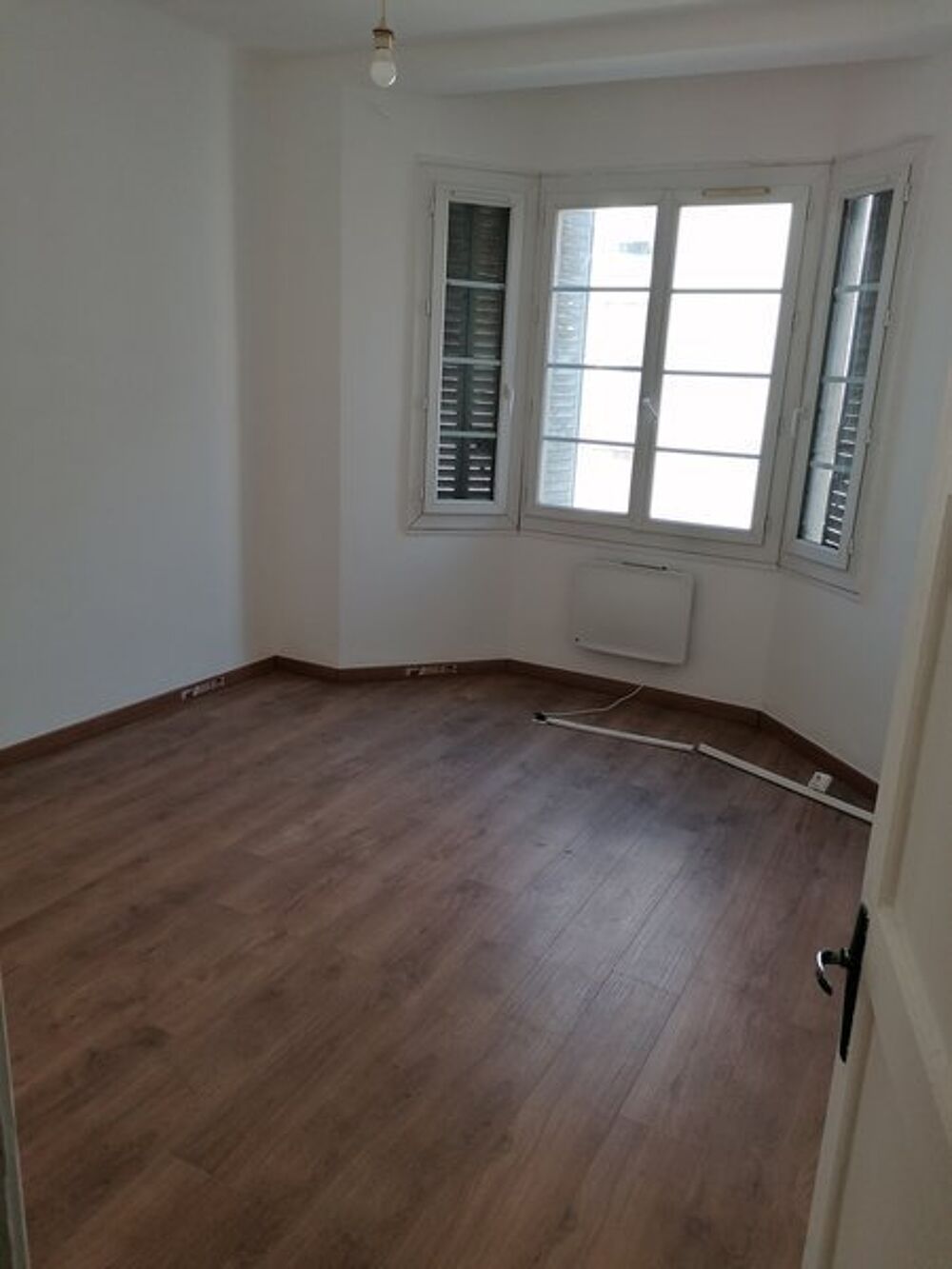 location Appartement - 2 pièce(s) - 35 m² Marseille 10