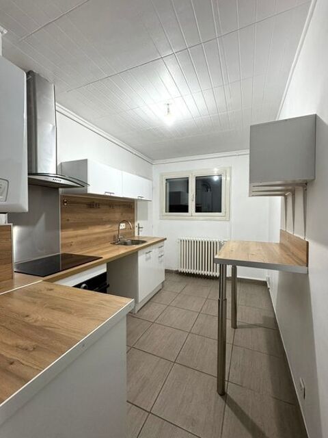  Appartement � louer 4 pi�ces 71 m�