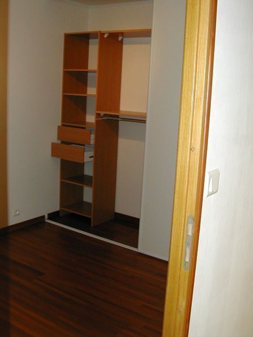 location Appartement - 1 pièce(s) - 30 m² Marseille 10