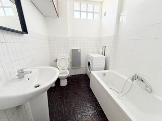  Appartement à louer 1 pièce 28 m²