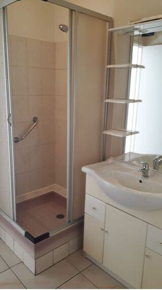  Appartement à louer 1 pièce 35 m²
