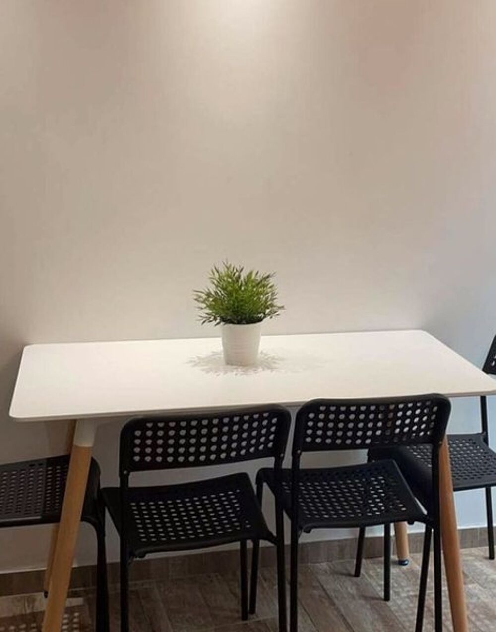 location Appartement - 2 pièce(s) - 27 m² Marseille 8