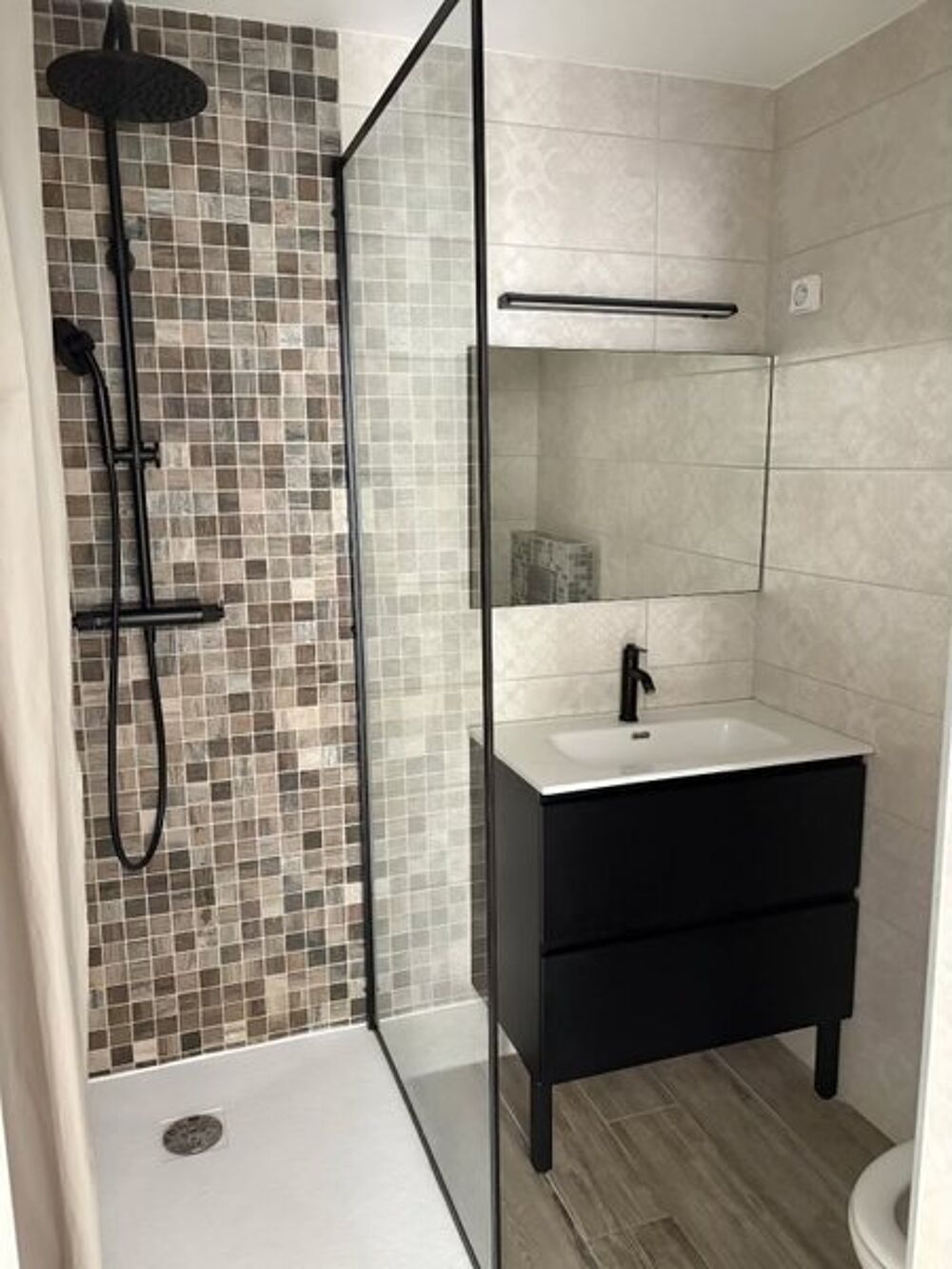 location Appartement - 3 pièce(s) - 55 m² Marseille 5