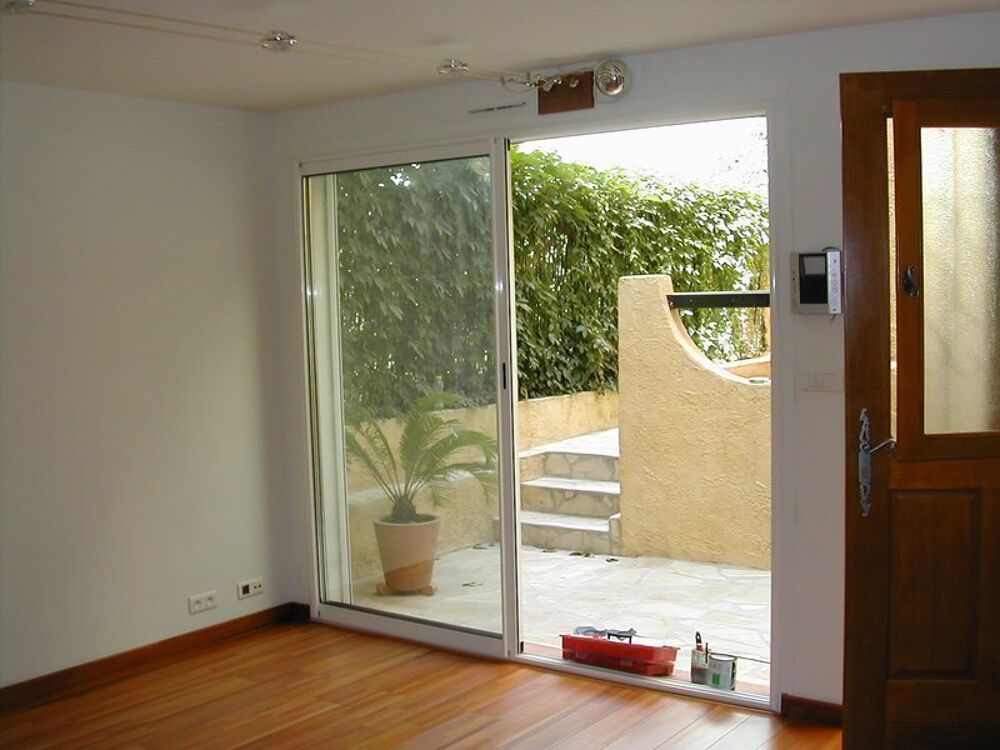 location Appartement - 1 pièce(s) - 30 m² Marseille 10