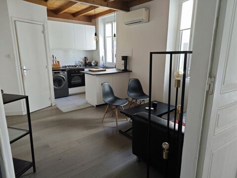 Location Appartement 797 Marseille 7