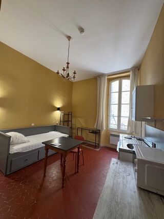  Appartement à louer 1 pièce 19 m²