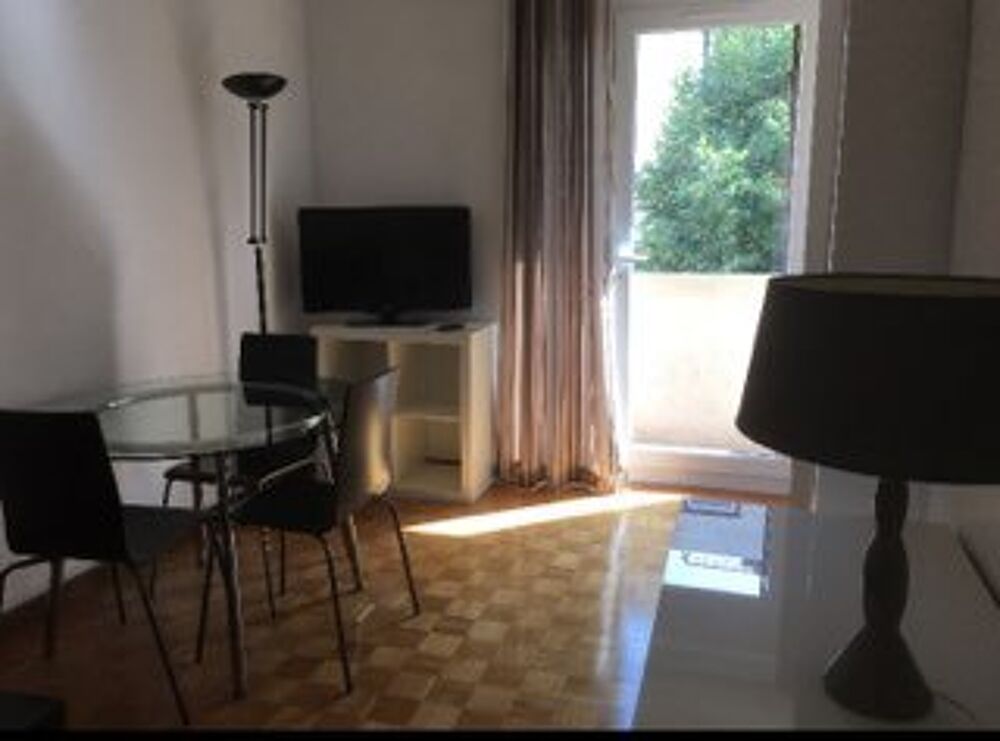 location Appartement - 1 pièce(s) - 26 m² Marseille 8