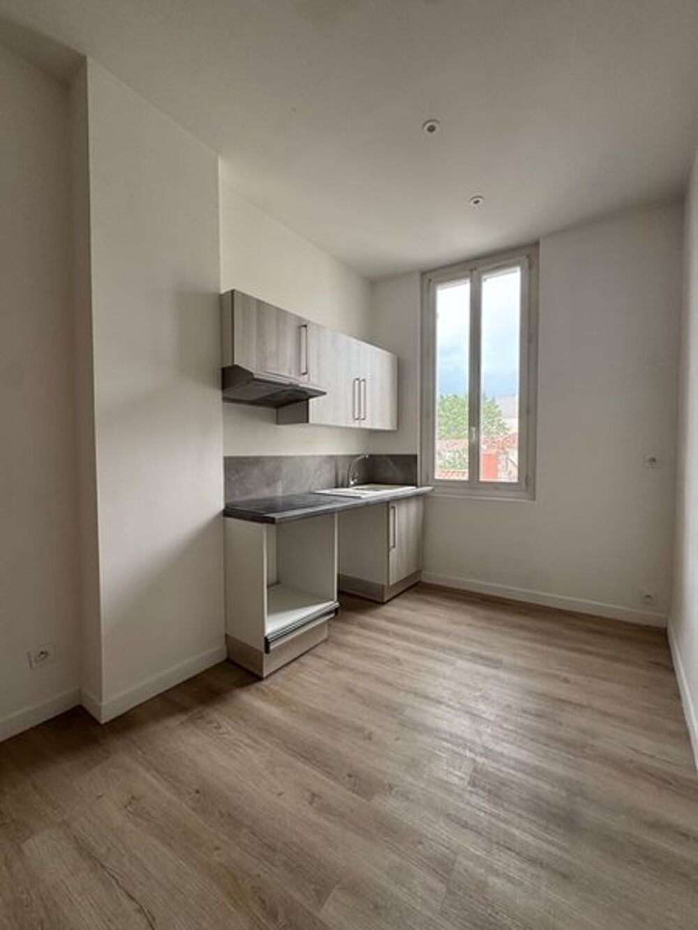 location Appartement - 2 pièce(s) - 40 m² Marseille 13