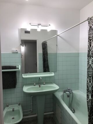  Appartement à louer 1 pièce 30 m²