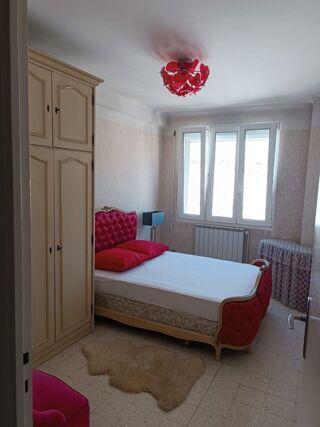  Appartement à louer 2 pièces 54 m²