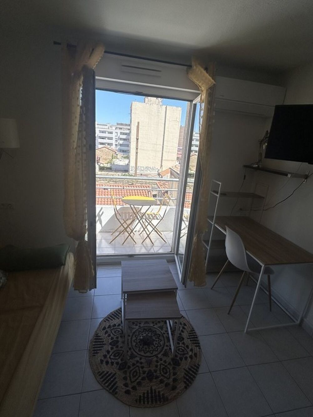 location Appartement - 1 pice(s) - 19 m Marseille 5