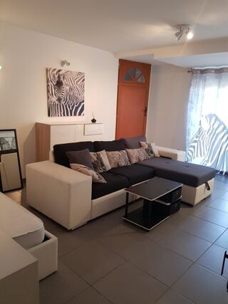  Appartement à louer 1 pièce 35 m²