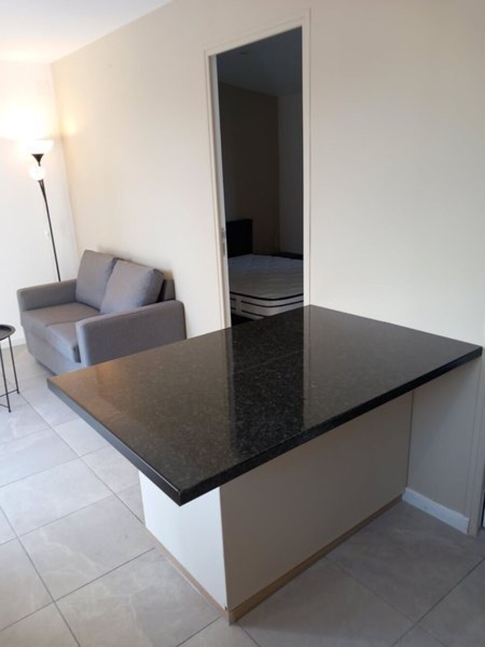 location Maison - 2 pièce(s) - 30 m² Marseille 15