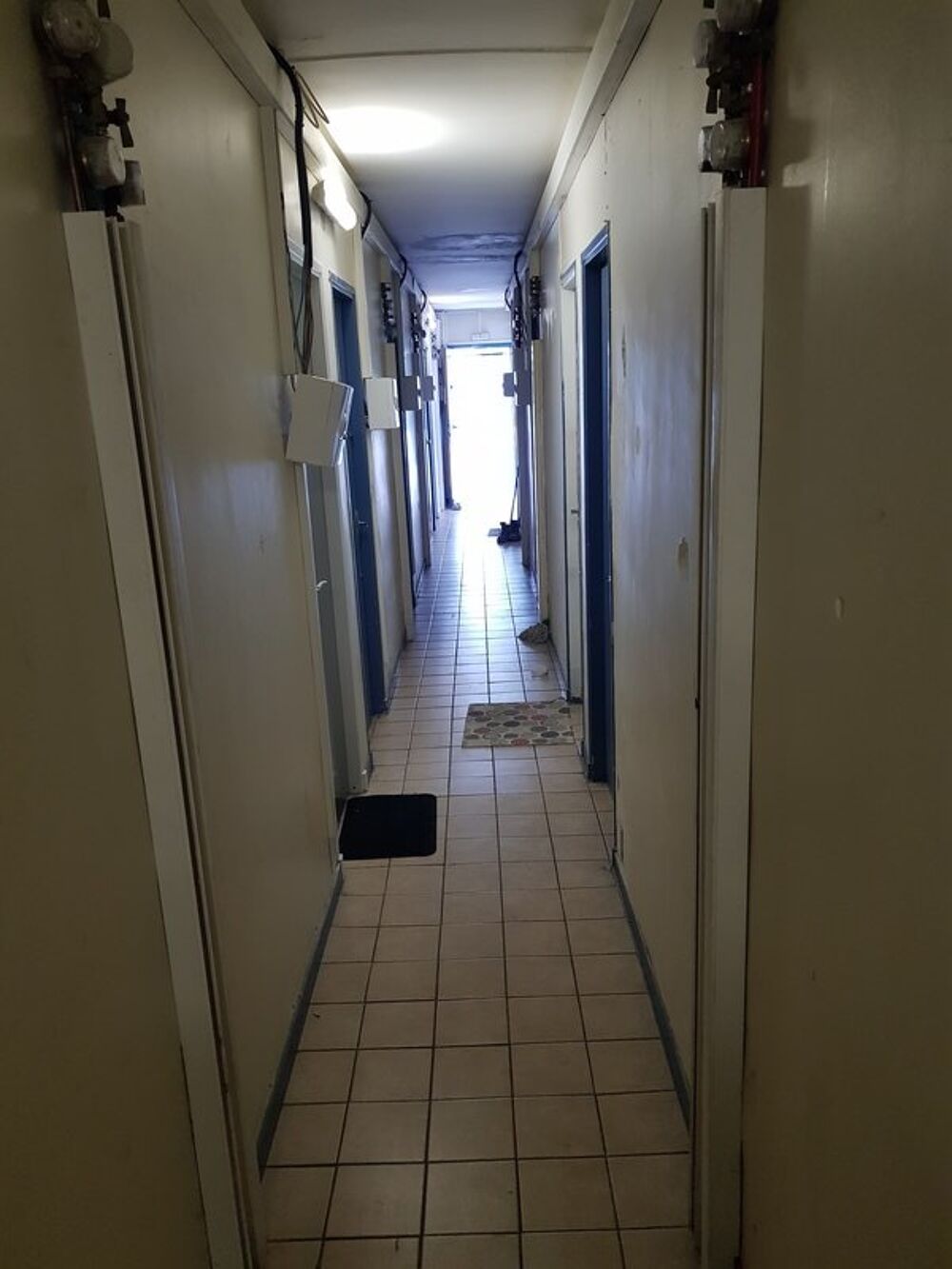 location Appartement - 1 pièce(s) - 10 m² Marseille 8