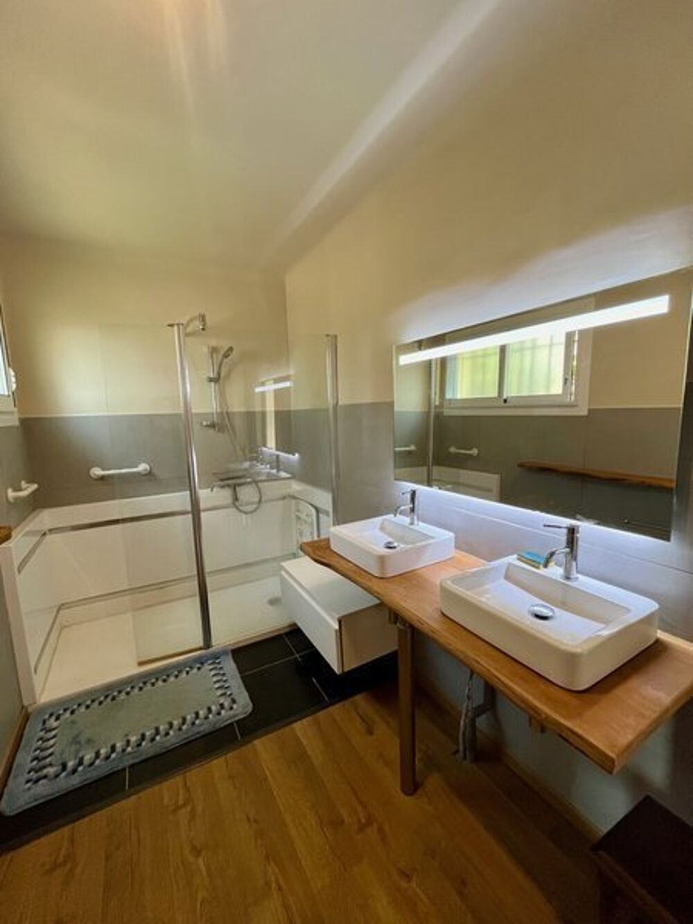 location Maison - 5 pièce(s) - 150 m² Ensuès-la-Redonne (13820)