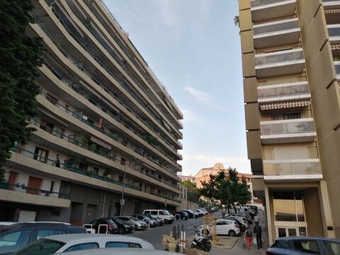 Location Appartement 470 Marseille 1