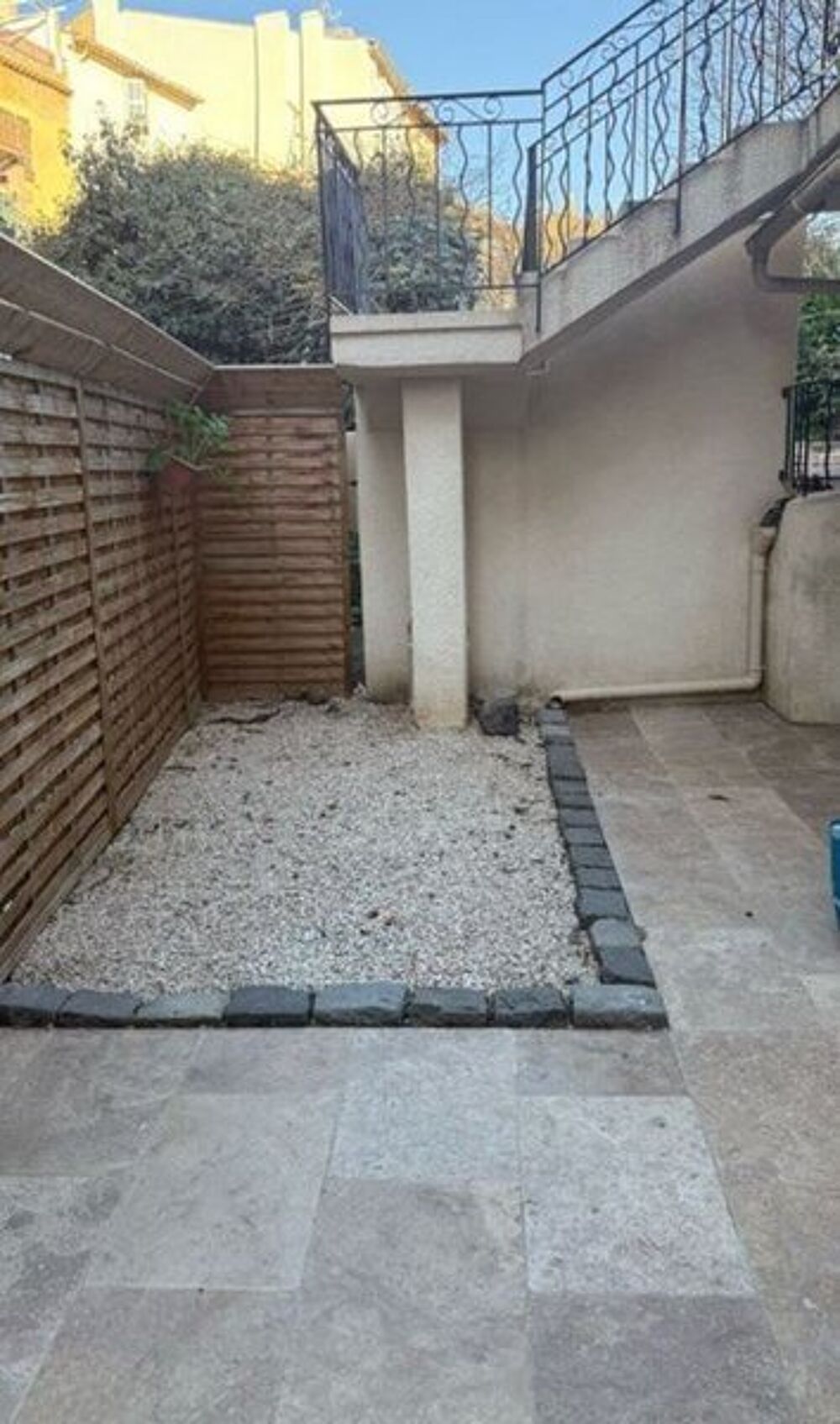 location Appartement - 3 pièce(s) - 56 m² Auriol (13390)