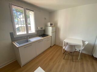  Appartement à louer 1 pièce 22 m²