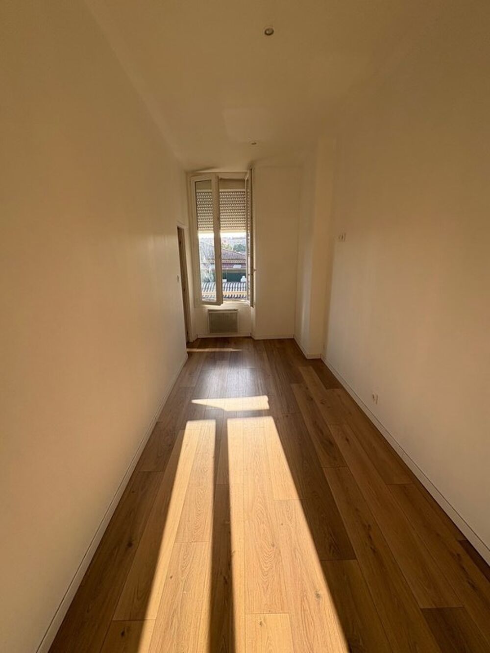location Appartement - 2 pièce(s) - 40 m² Marseille 4