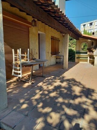  Appartement à louer 2 pièces 45 m²