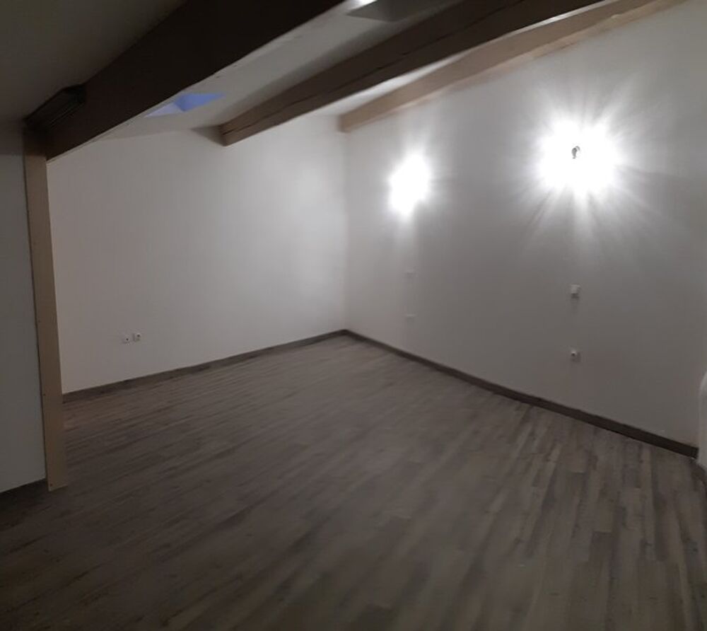 location Appartement - 3 pièce(s) - 79 m² Marseille 10