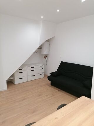  Appartement à louer 1 pièce 23 m²