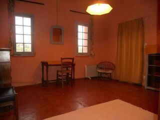  Appartement à louer 2 pièces 32 m²