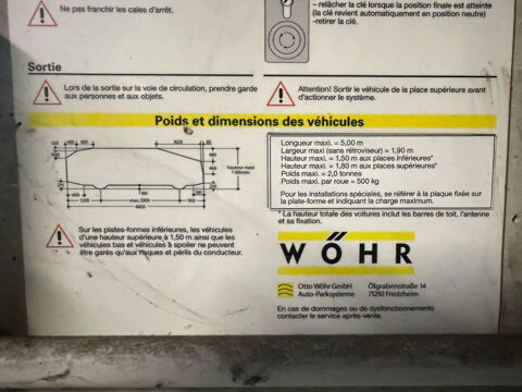  Parking / Garage � louer 