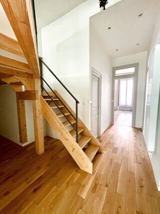  Appartement � vendre 2 pi�ces 92 m�