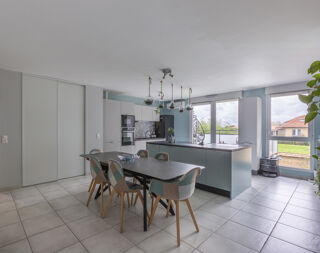  Appartement � vendre 5 pi�ces 95 m�