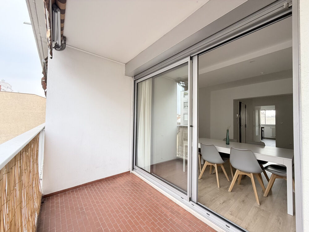 Location Appartement Gratte-Ciel T4 meublé avec stationnement et cave Villeurbanne