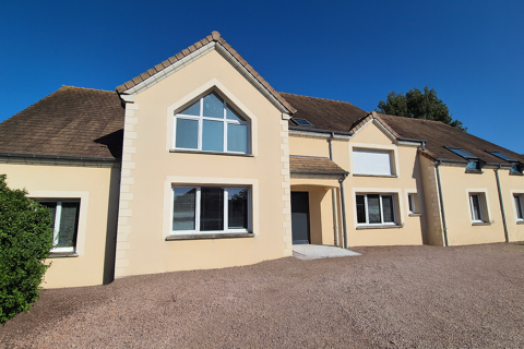 Local professionnel 476 m2 Saint-Doulchard 576500 18230 St doulchard