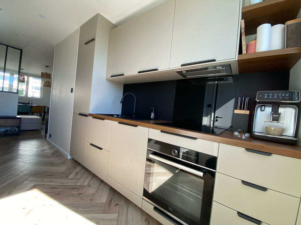 MACON CENTRE BEL APPARTEMENT TYPE 3 62 M2 REFAIT A NEUF TBE AVEC CAVE ET PARKING
