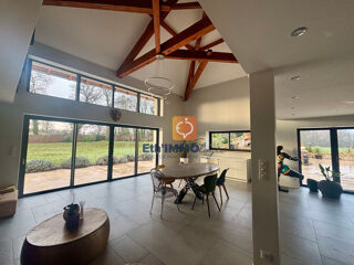  Ferme � vendre 7 pi�ces 180 m�