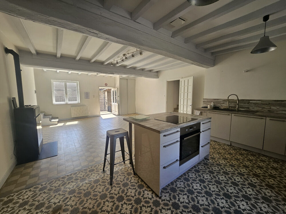 Ancienne maison familiale rénovée au coeur des vignobles du Beaujolais