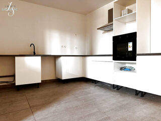  Appartement � vendre 3 pi�ces 82 m�