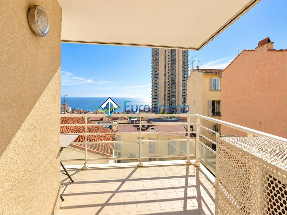 Location Appartement 2 Pièces meublées 31m2 + Terrasse 8m2 + Garage en supplément - Beausoleil Beausoleil