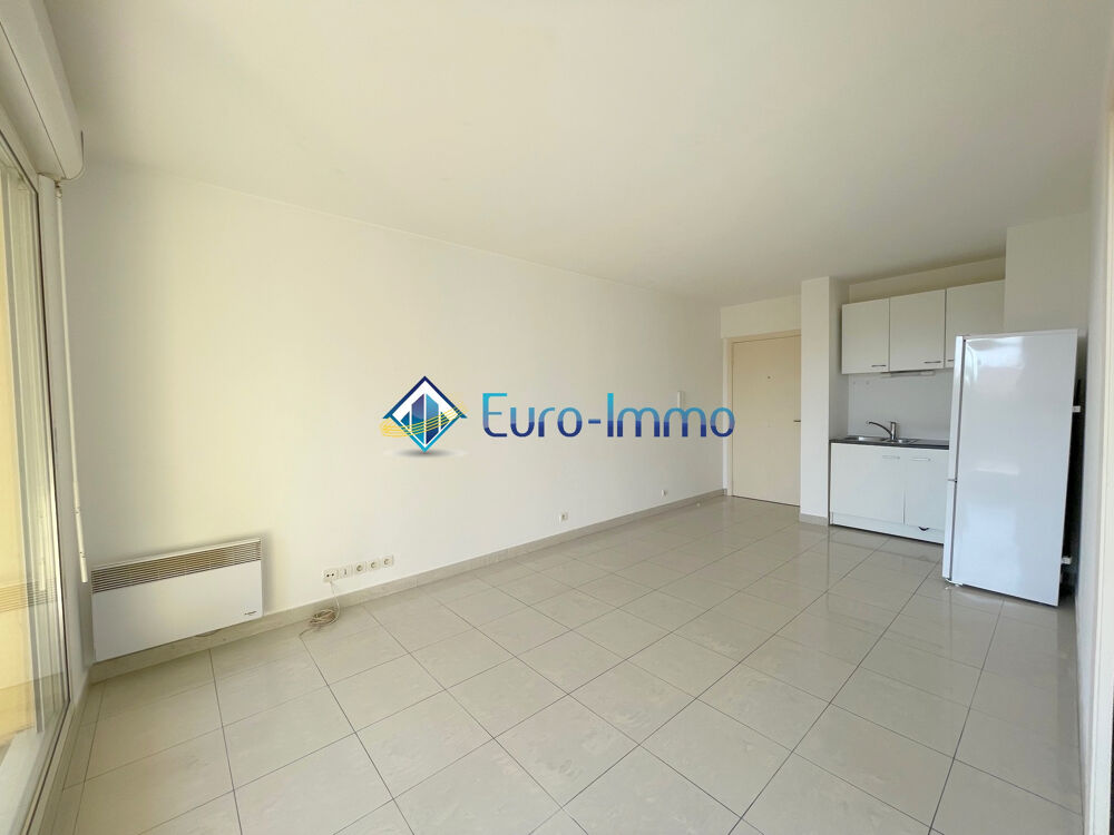 Location Appartement 2 pièces vide de 35m2 + terrasse de 25m2 + garage fermé Beausoleil