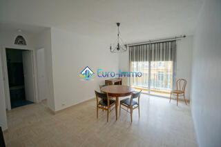  Appartement à louer 2 pièces 40 m²
