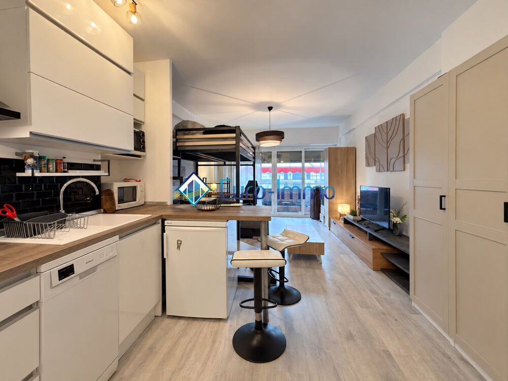 Location Appartement MENTON   Spacieux studio meublé de 30 m2 avec loggia Menton