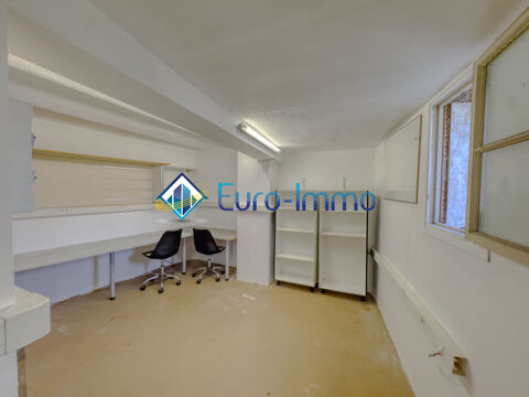 Local &agrave; usage d'entrep&ocirc;t - 66m2 130000 06240 Beausoleil