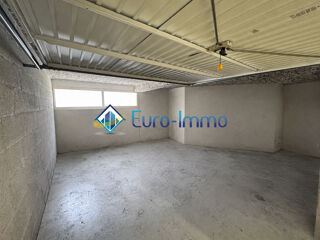  Parking / Garage à vendre 