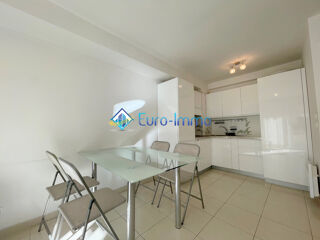  Appartement à louer 2 pièces 38 m²