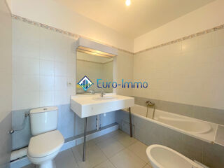  Appartement à louer 2 pièces 35 m²