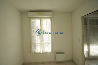  Appartement à louer 2 pièces 37 m²